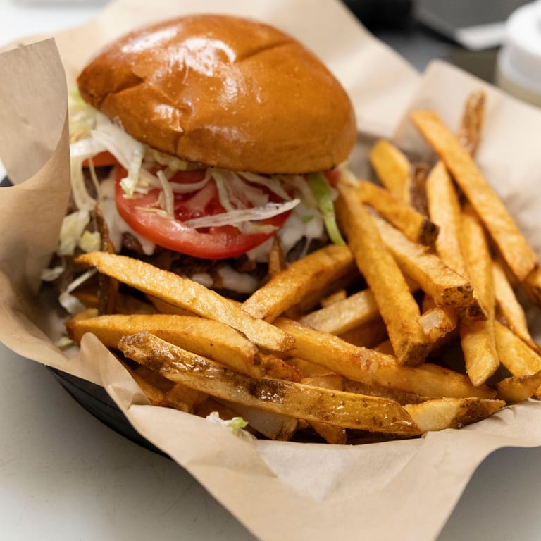 Delicious Chicken Sandwiches: A Must-Try!